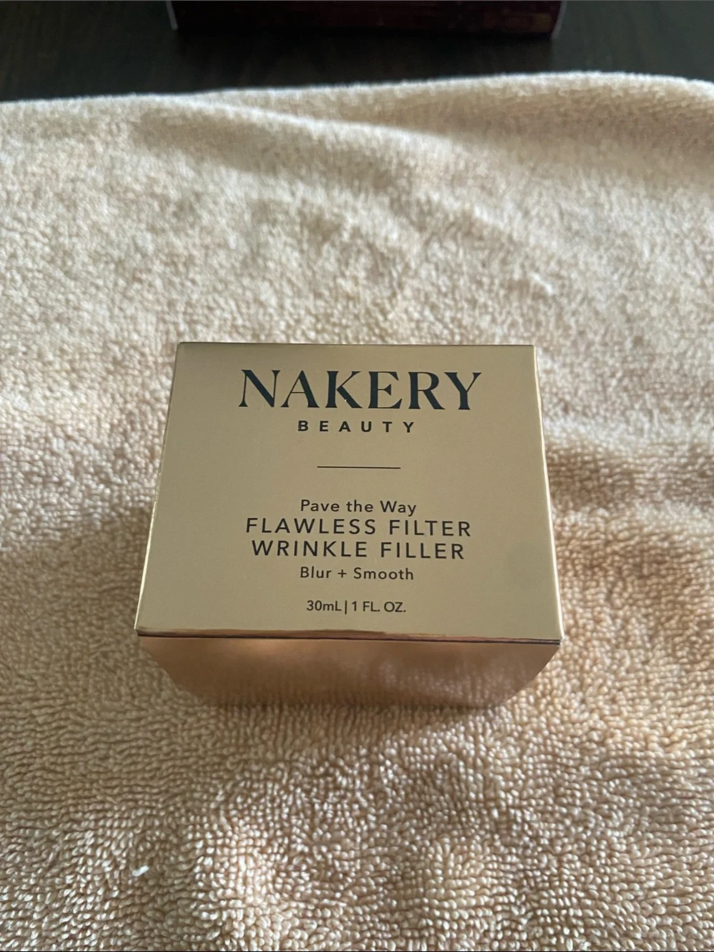 Flawless Filter Wrinkle Filler - Gold Radiance
